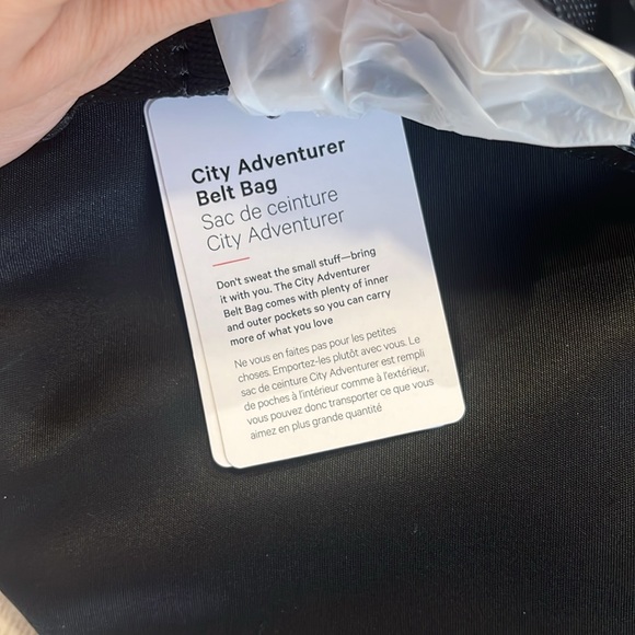 NWT Lululemon City Adventurer Belt Bag 2.5L Black - Picture 3 of 6